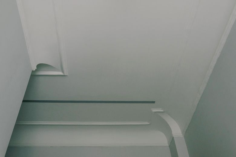 Какие риски скрывает потолок White Box и как их минимизировать?