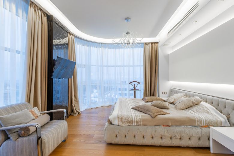 Какой коэффициент затемнения нужен для спальни в Royal House on Yauza?