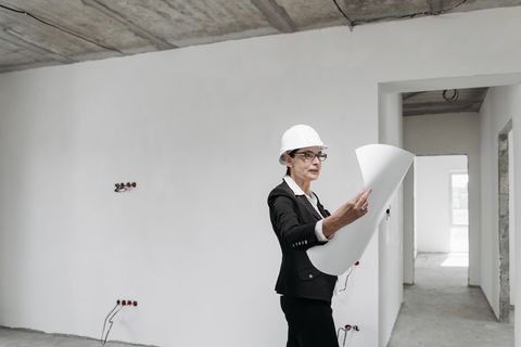 Что именно проверяют на промежуточной приёмке черновых работ?