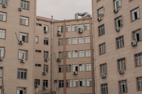 Какие нормативы регулируют работу вентиляции в новостройках?