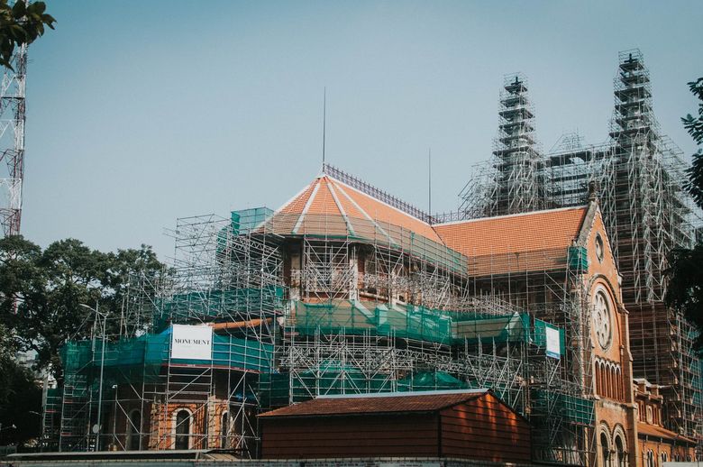 Какие документы нужны для перепланировки в доме-памятнике?